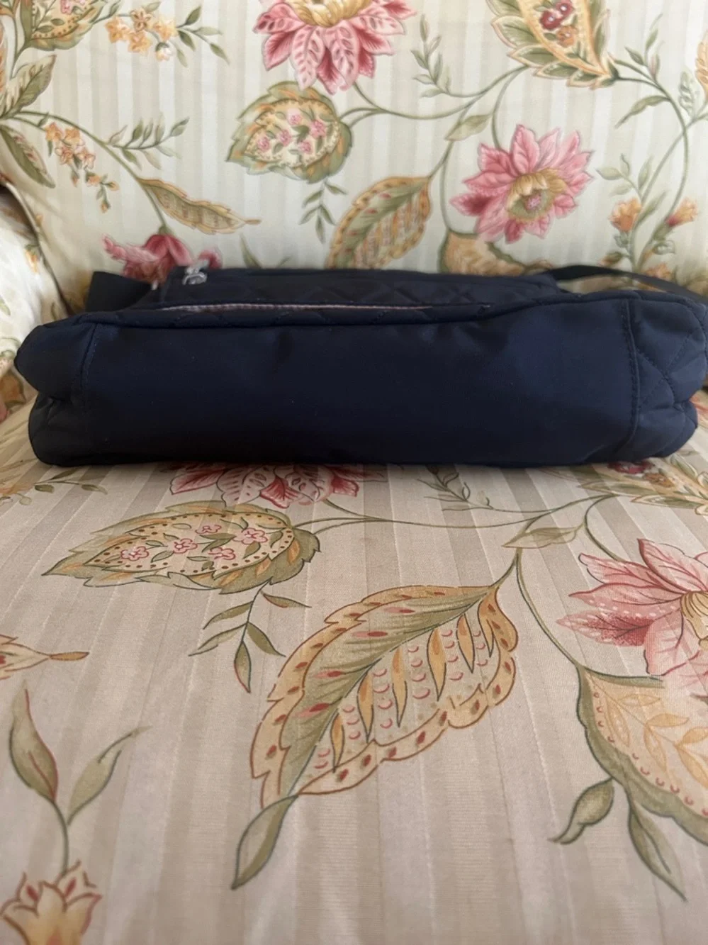 Baggallini Laptop Travel Messenger Bag